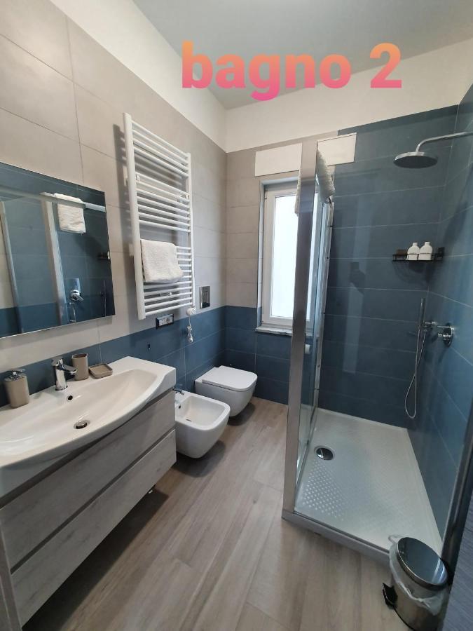 @Home Napoli Екстер'єр фото