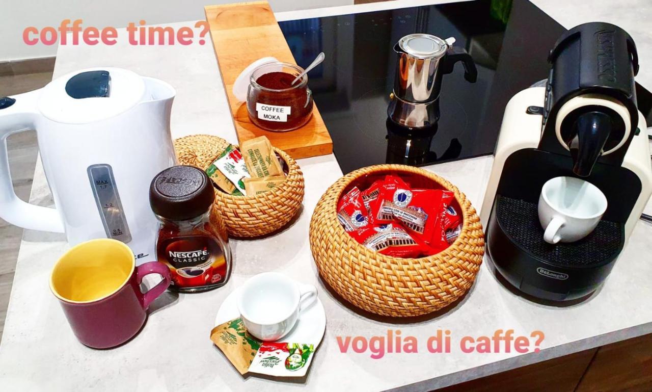 @Home Napoli Екстер'єр фото
